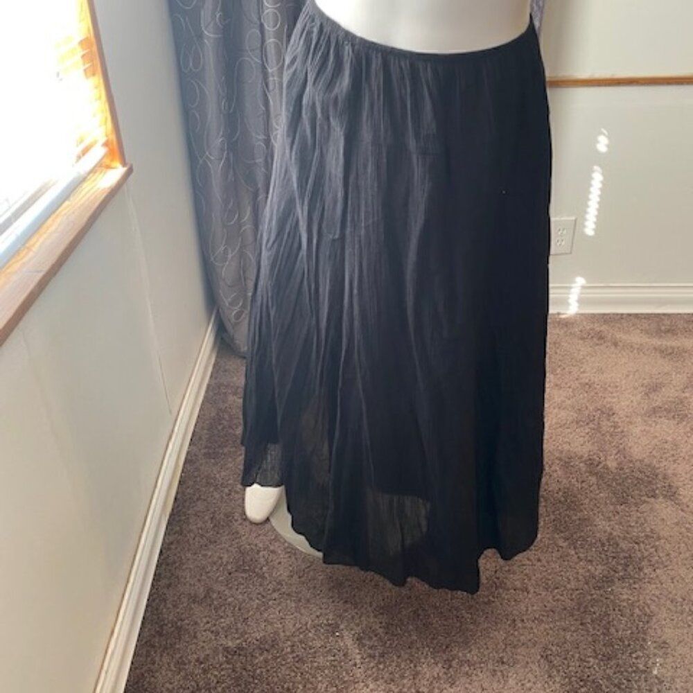 Ruby Rd. Black sheer with lining skirt, size 16W